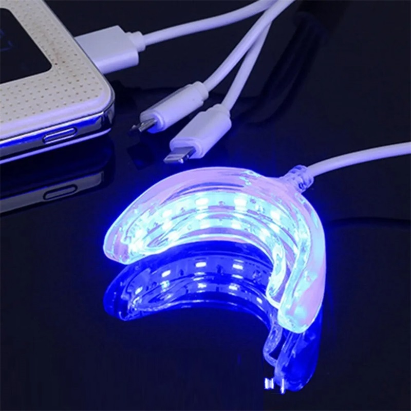 Teeth Whitening Accelerator Sm - огляд і ціна Teeth Whitening Led Kit